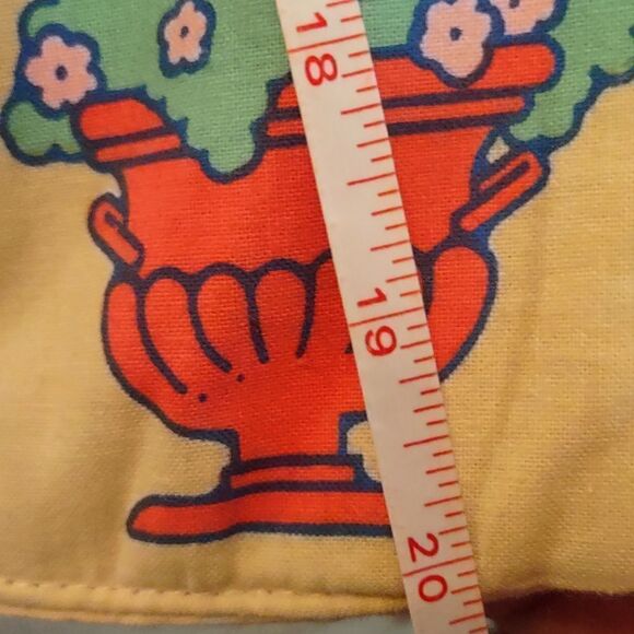 Wrapping paper hanging holder, 5 short pockets, 2 long pockets perfect condition - Picture 7 of 7